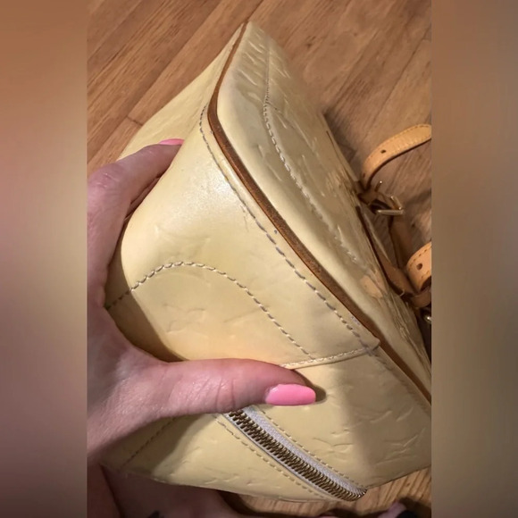 Louis Vuitton Monogram Vernis Summit Drive - Picture 11 of 16